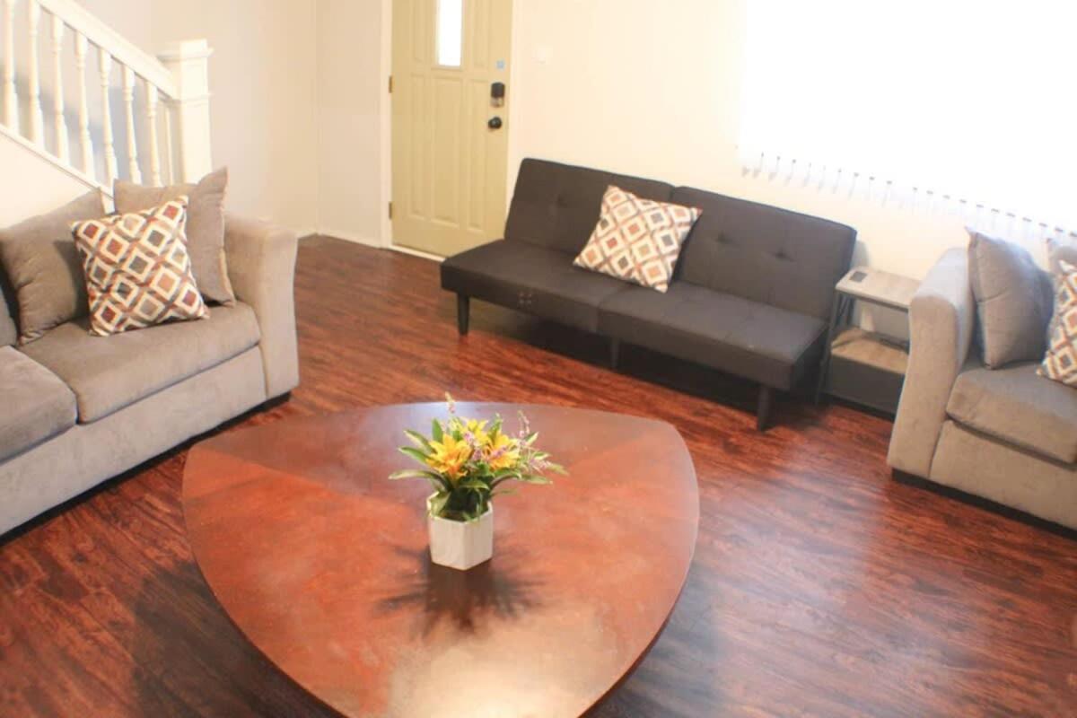 Apartament Massive 4 Bed House-Short Walk To Amazing View Pittsburgh Zewnętrze zdjęcie